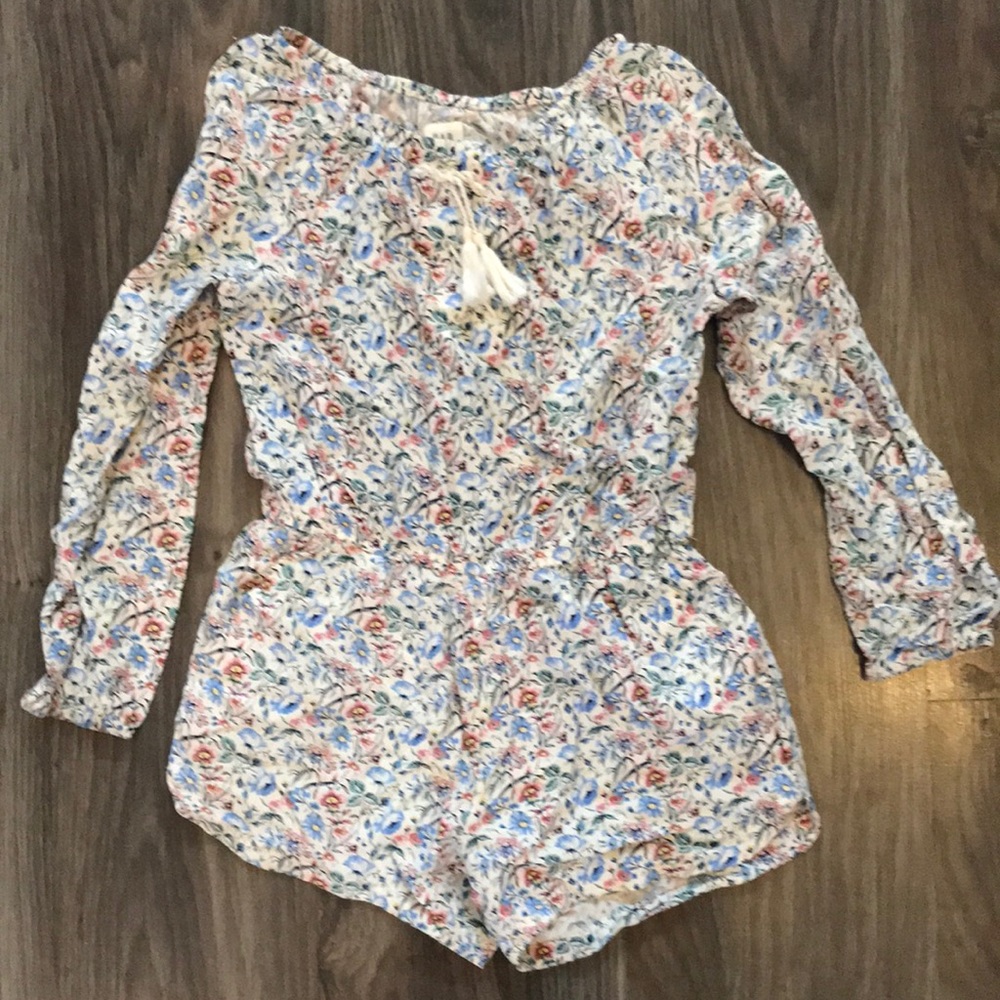 Gap Kids Girls Floral Romper Small (6-7)